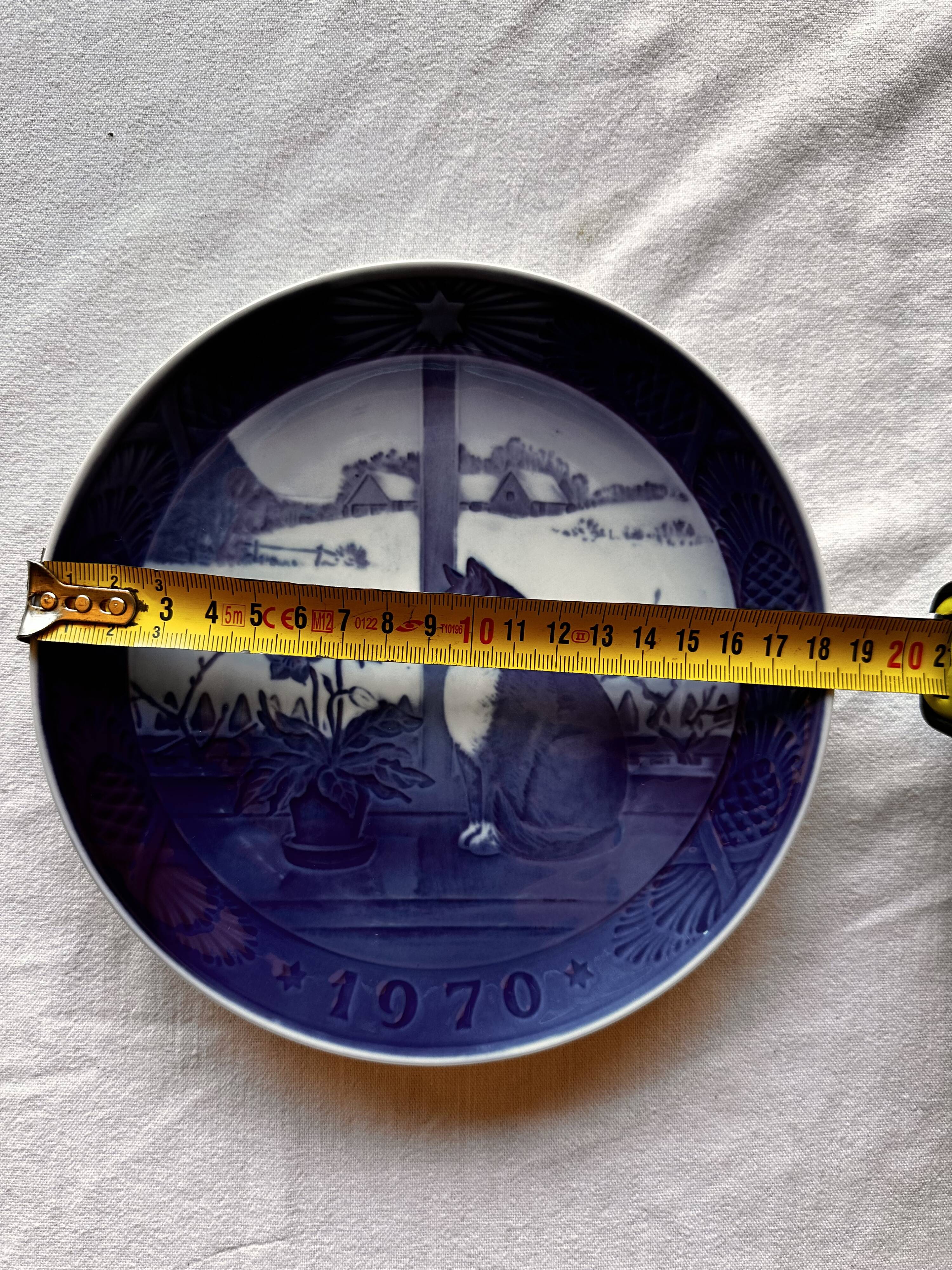 1970 Christmas plate in porcelain from Royal Copenhagen