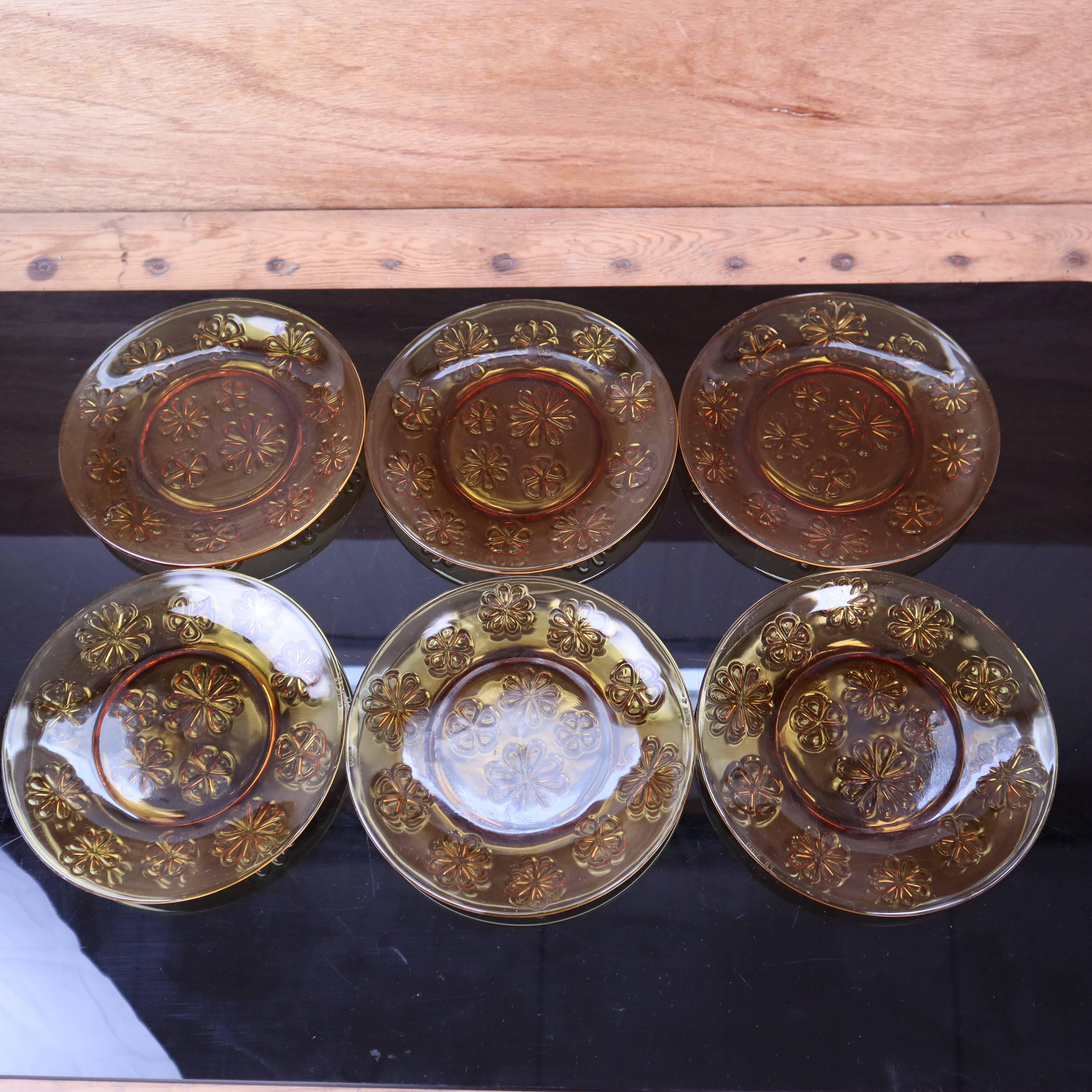 6 vintage floral amber glass dessert plates Vereco from the 70s.