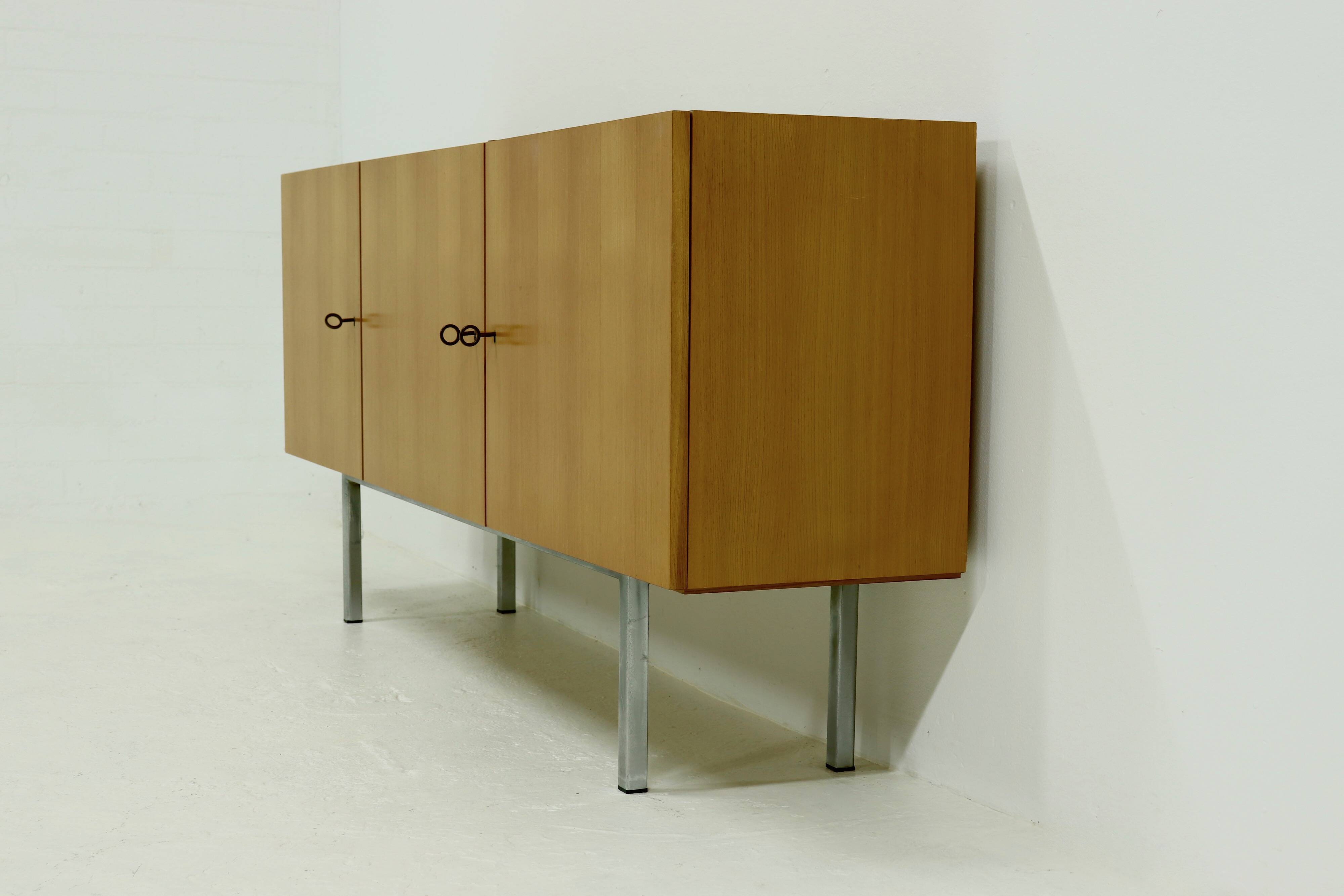 Buffet minimaliste en hêtre du milieu du siècle, années 1970