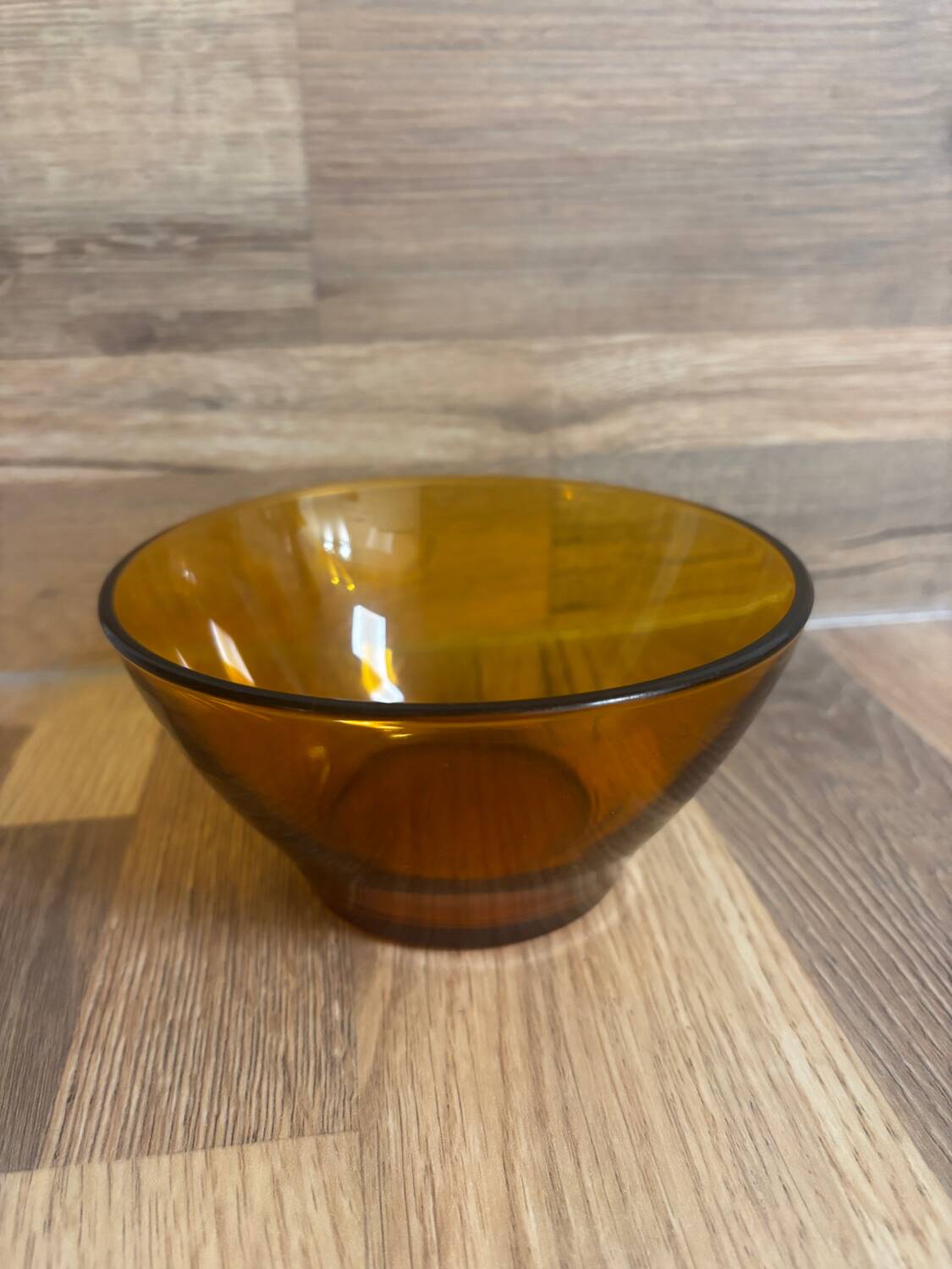 Vintage set of 4 amber brown Duralex bowls and véréco.