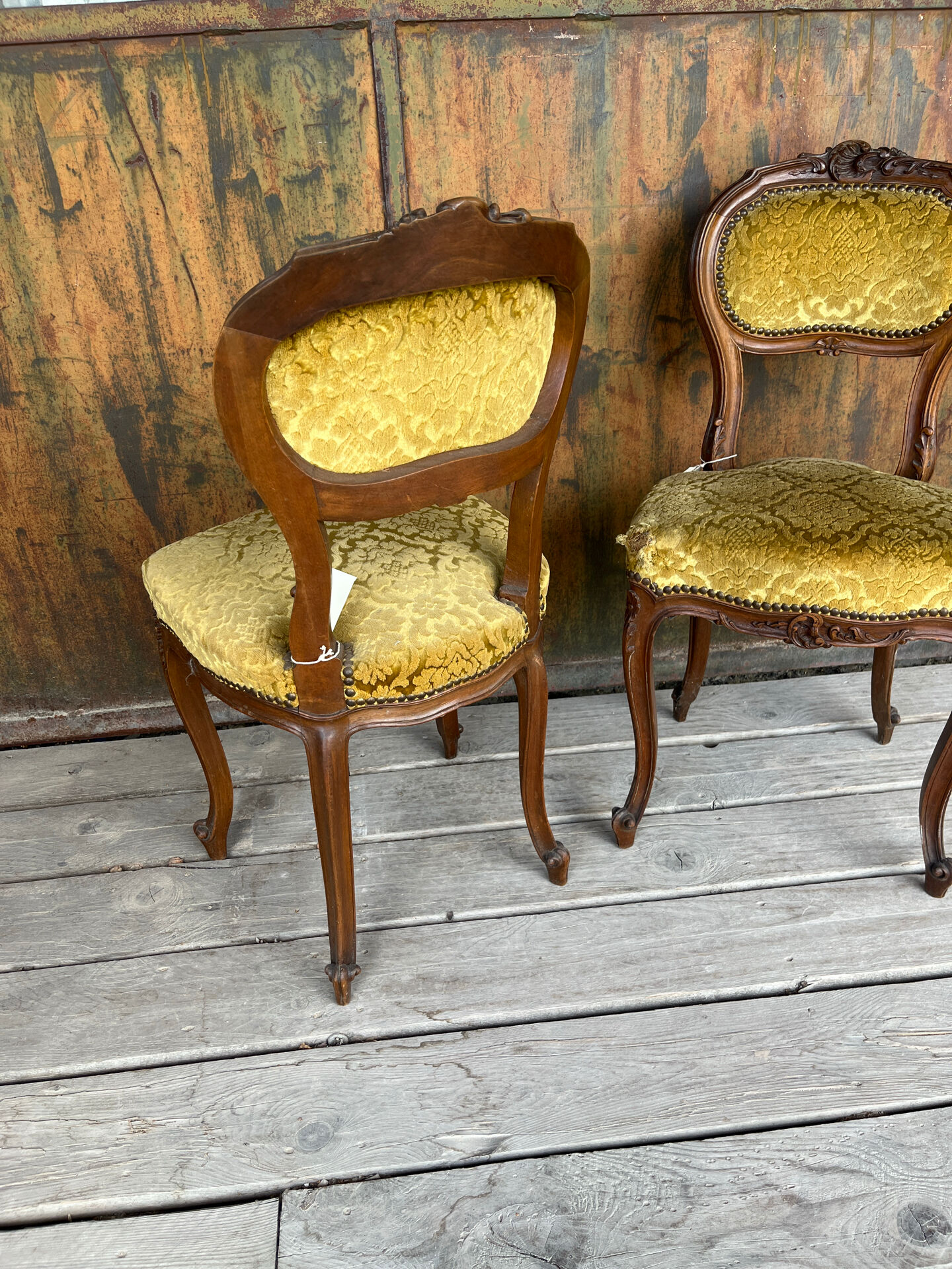 Paire de chaises anciennes