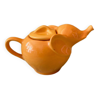 Yellow vintage elephant teapot