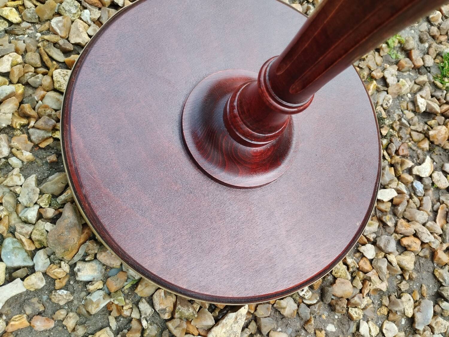 Table de chevet plateau marbre style louis xvi