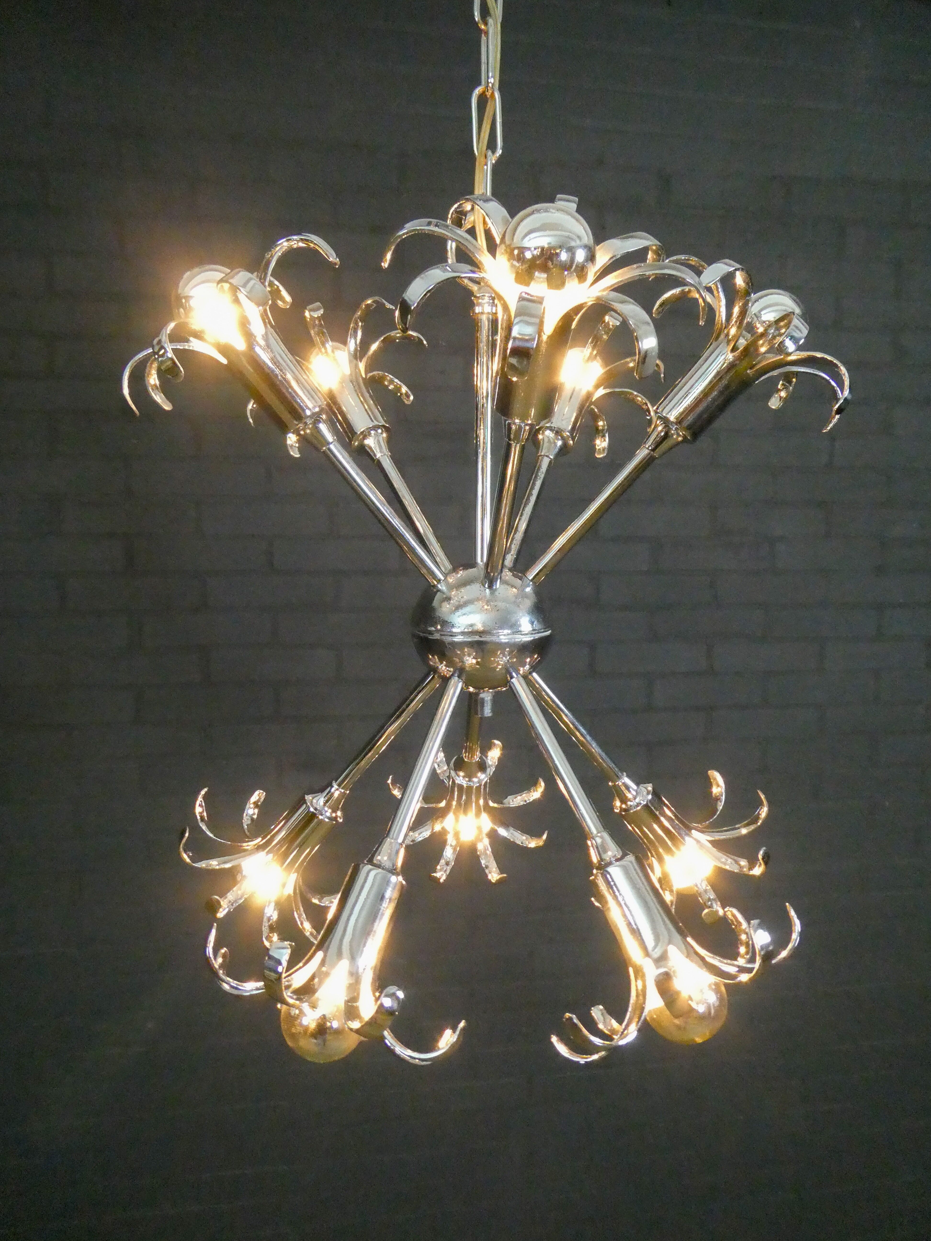 Modern hanging lamp 'Sputnik flowers'