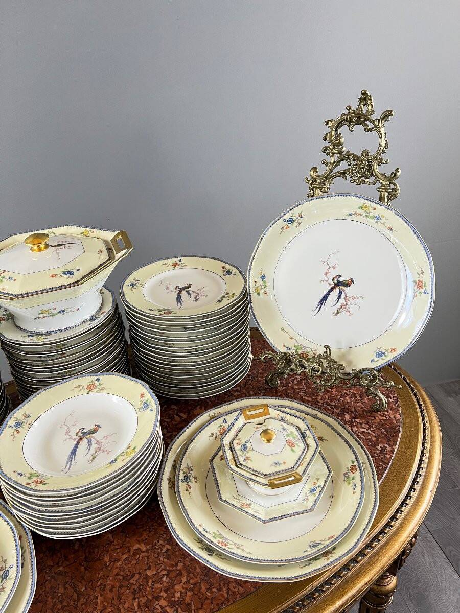 Limoges dinner service, Théodore Haviland, 73 pieces, 20th century