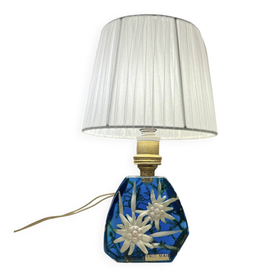 Lampe en résine inclusion de fleurs Edelweiss, 1960