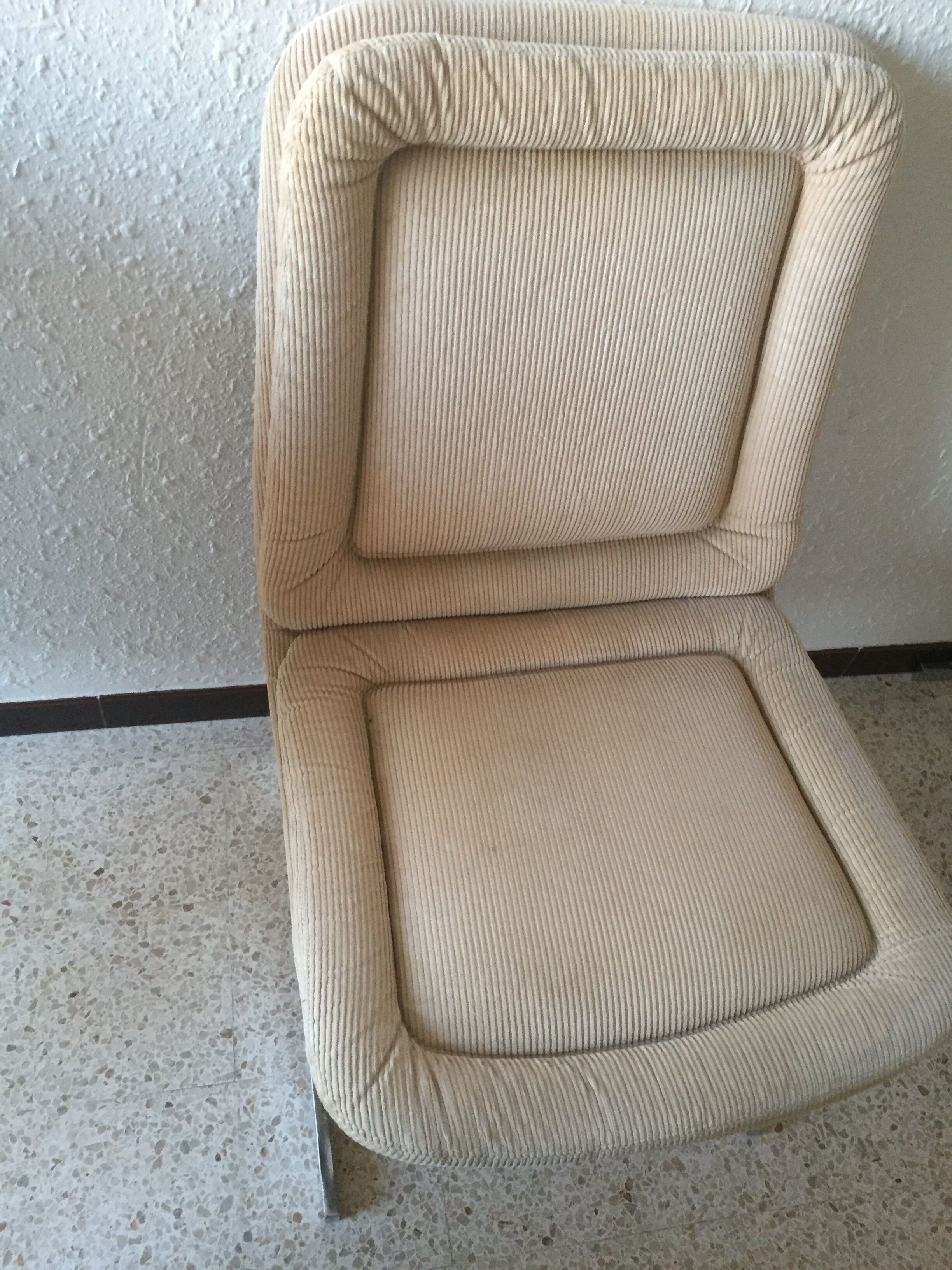 Set of 4 chairs in cream velvet seventies