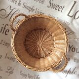 Round pan with rattan handles - vintage