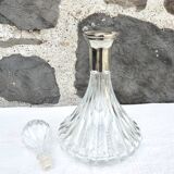 Scroll decanter