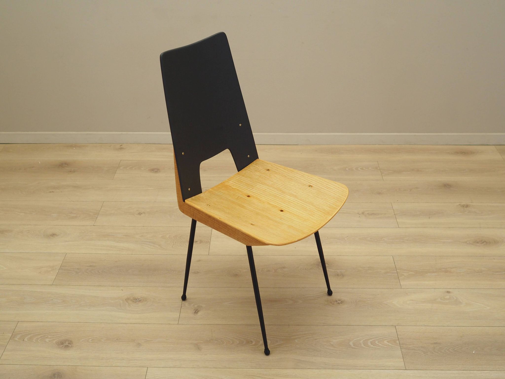 Set of six chairs, Italian design, 1950s, designer: Carlo Ratti, manufactur