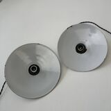 Paire d’anciennes suspensions emaillees 25 cm