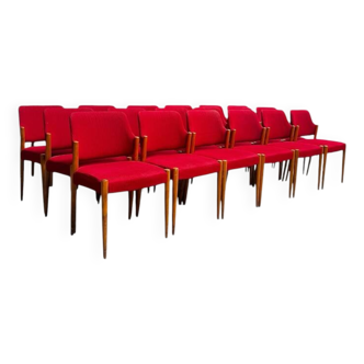 Ensemble de 18 chaises vintage