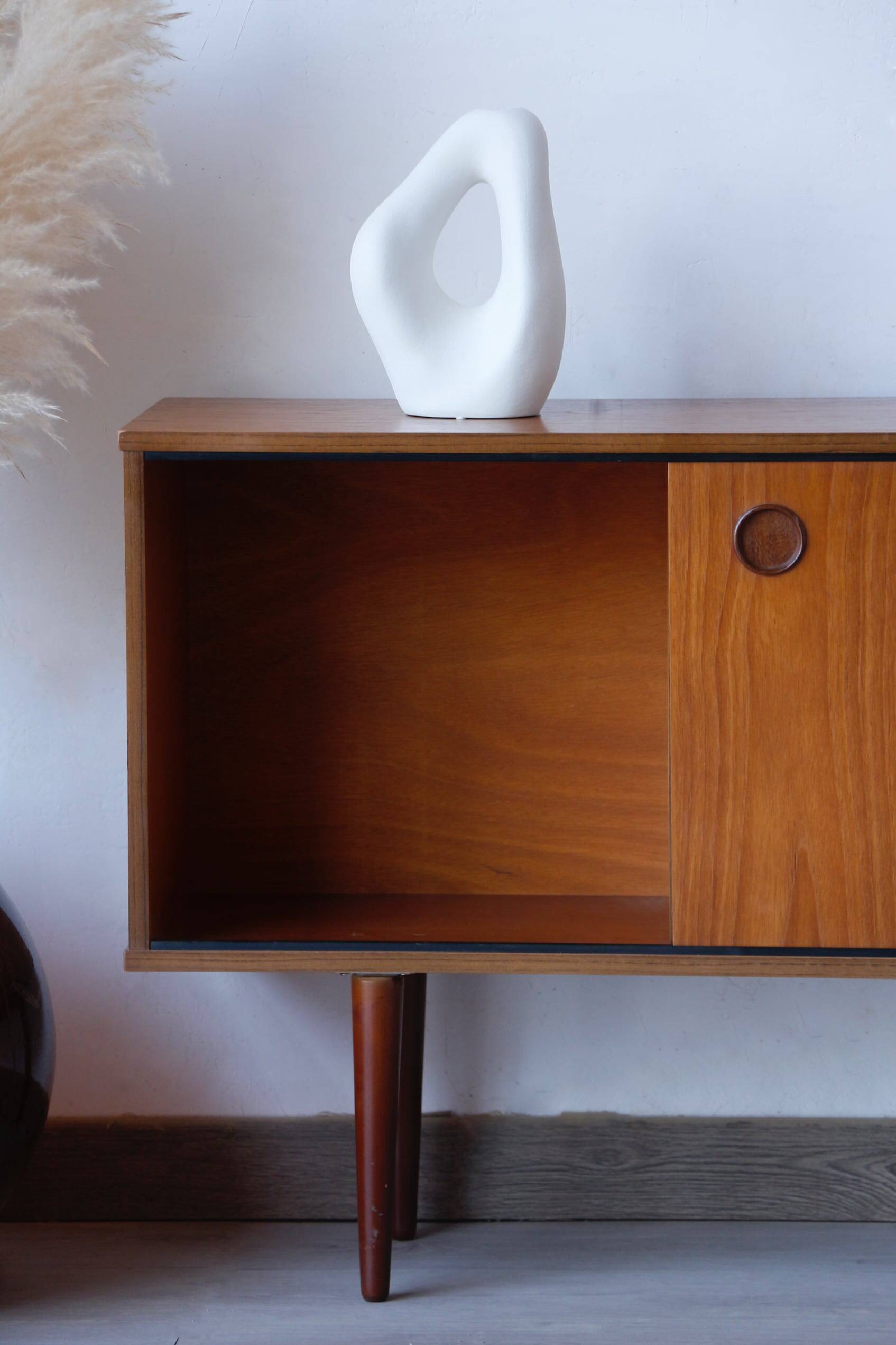 Minimalist teak sideboard – 1960s – England