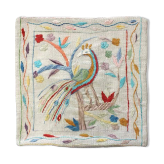 Coussin brode à la main 50 x 50 cm
