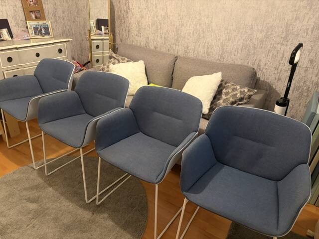 Andreu World Flex Armchair