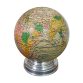 Light earth globe
