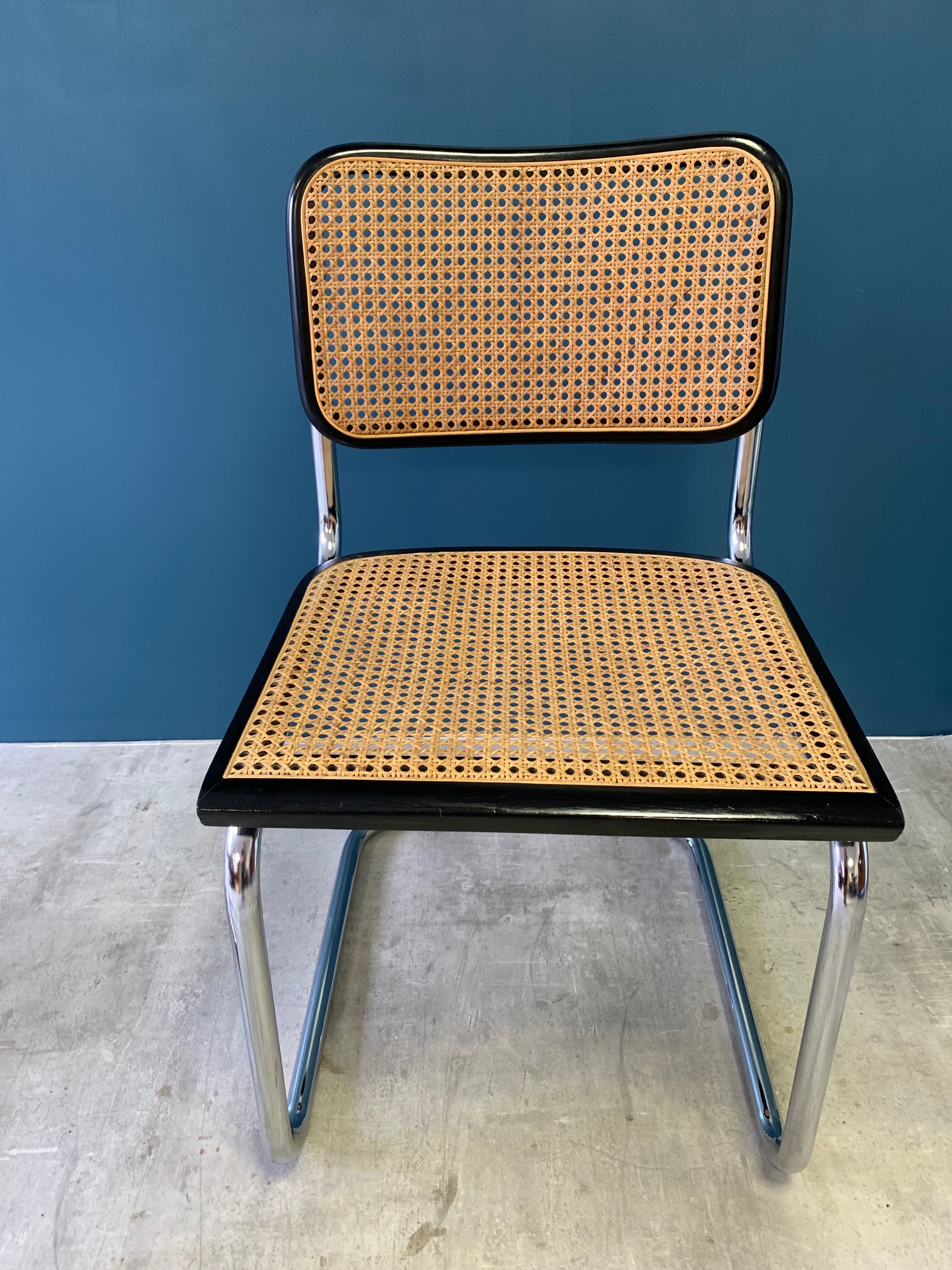 Set of 3 black Marcel Breuer B32 chairs