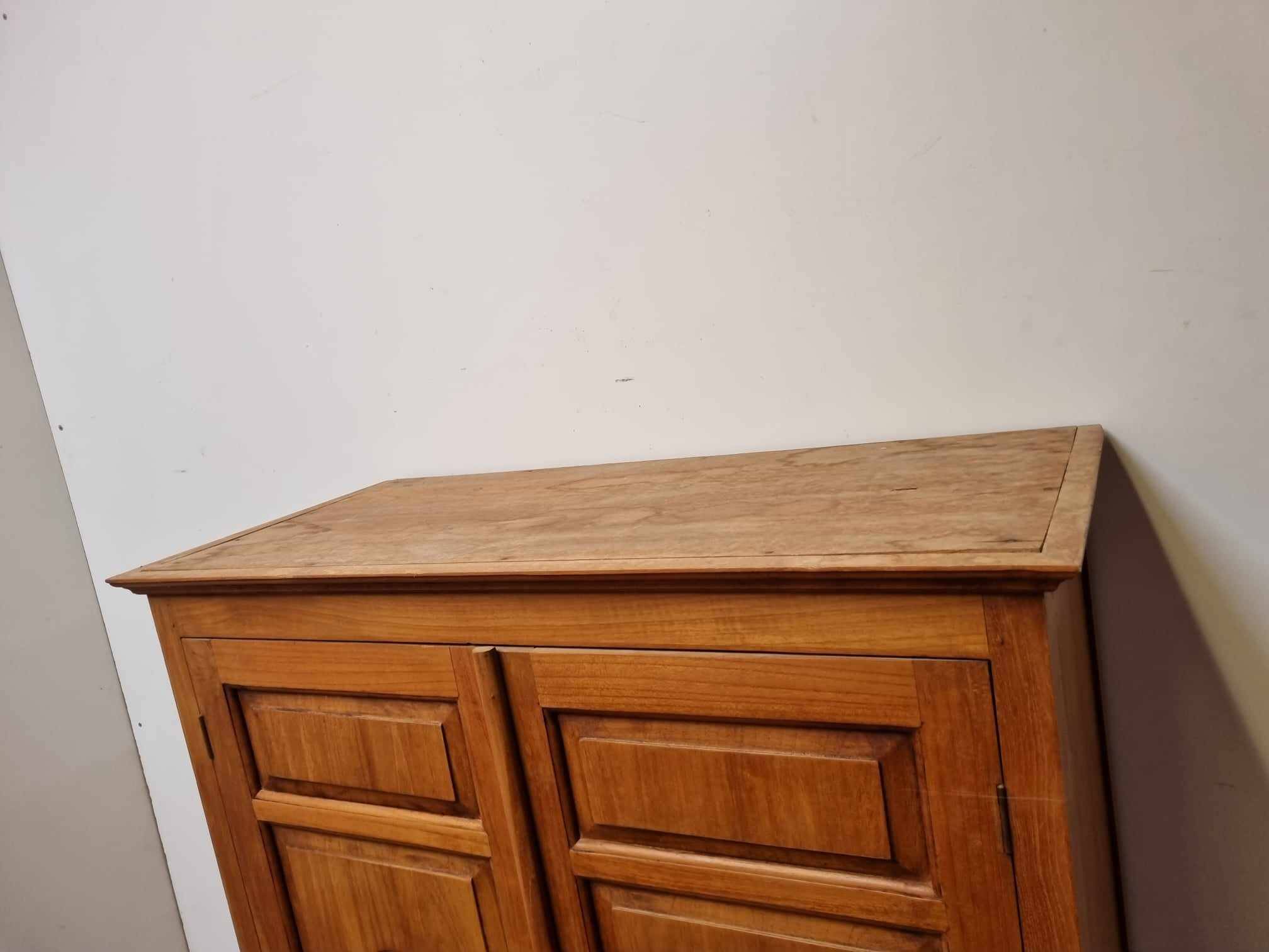 Meuble d'appoint original