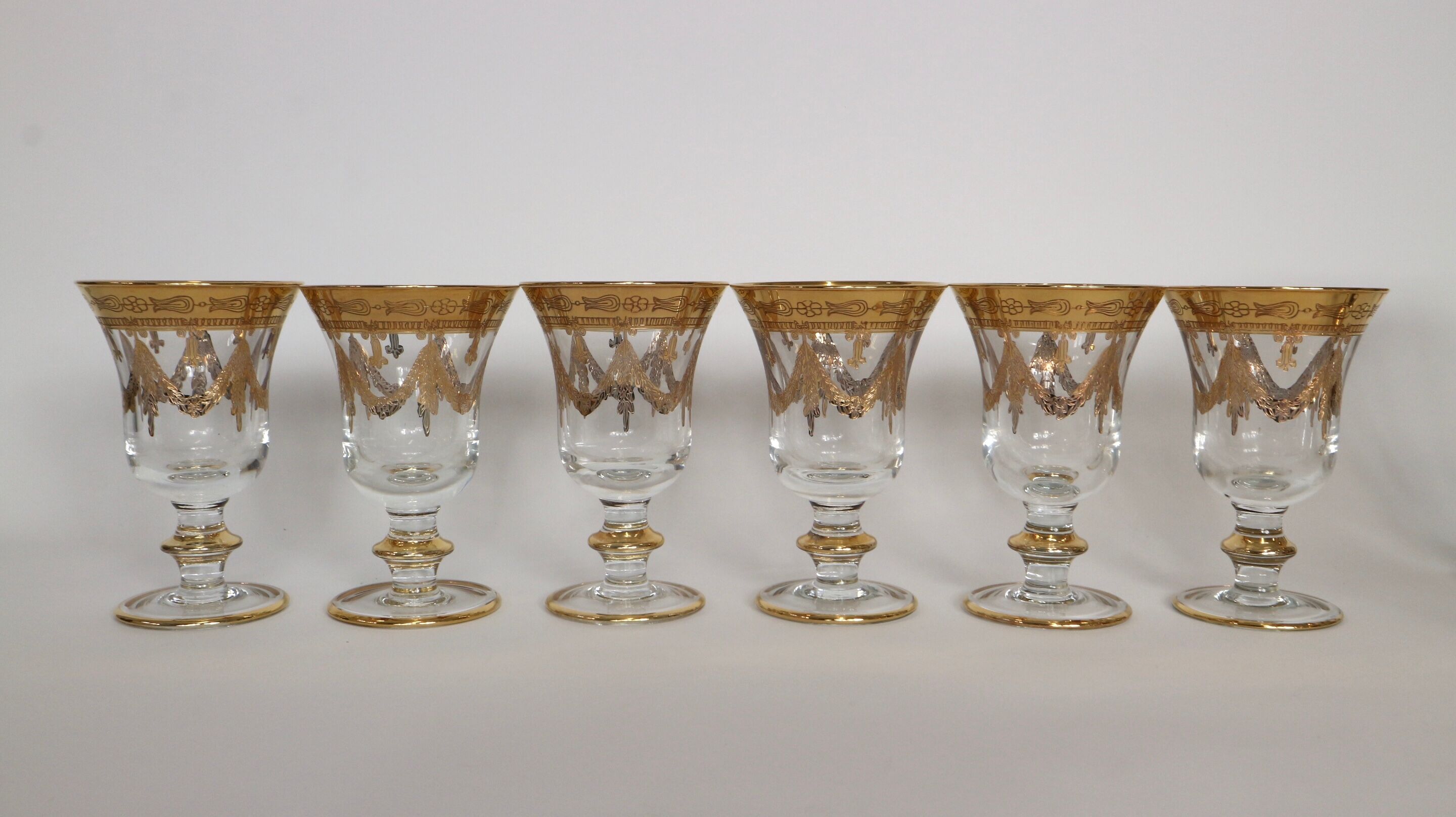 Service 12 glasses decoration engraved gold border