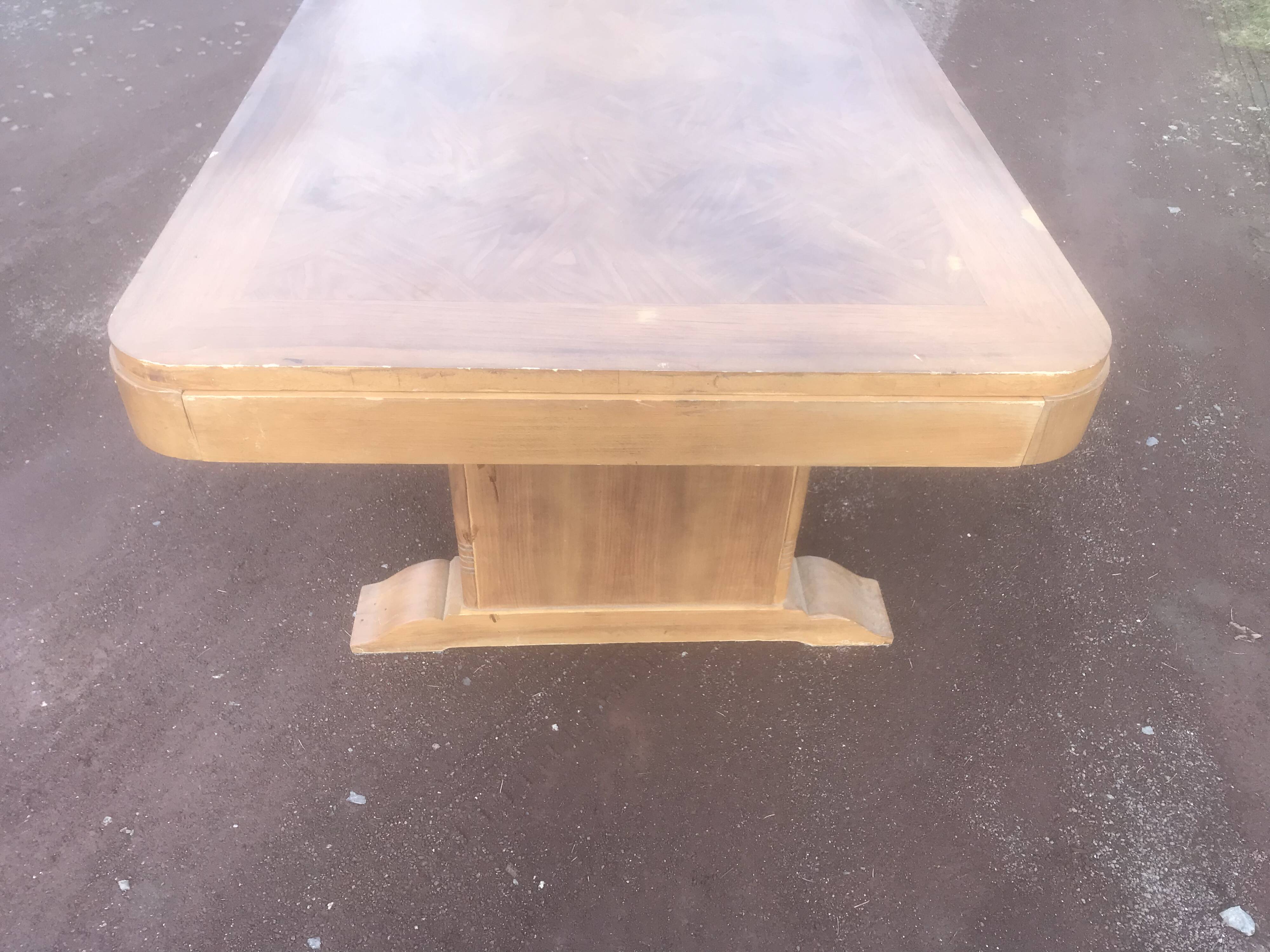 Dining table 1940 Art Deco walnut