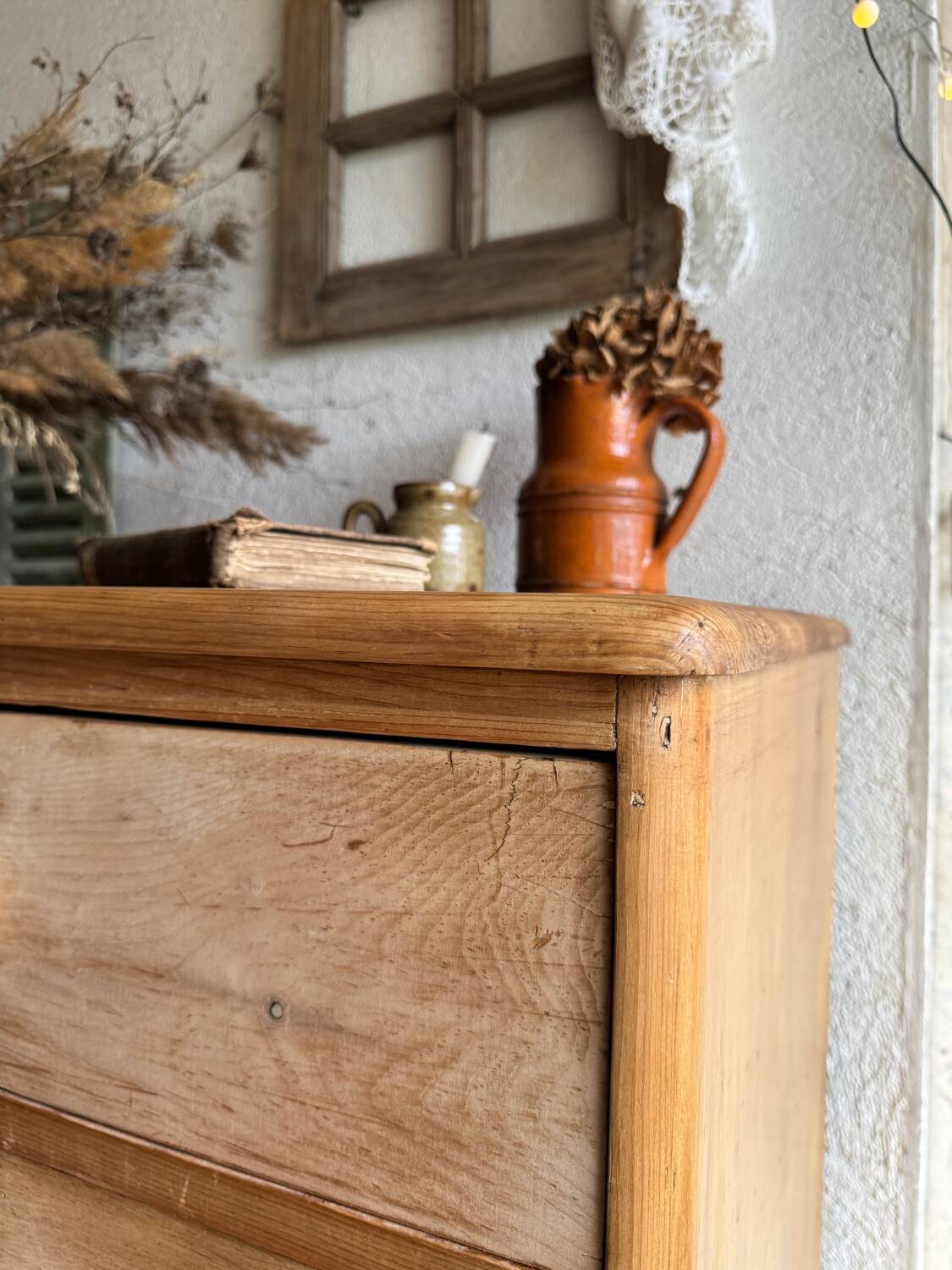 Large English chest of drawers