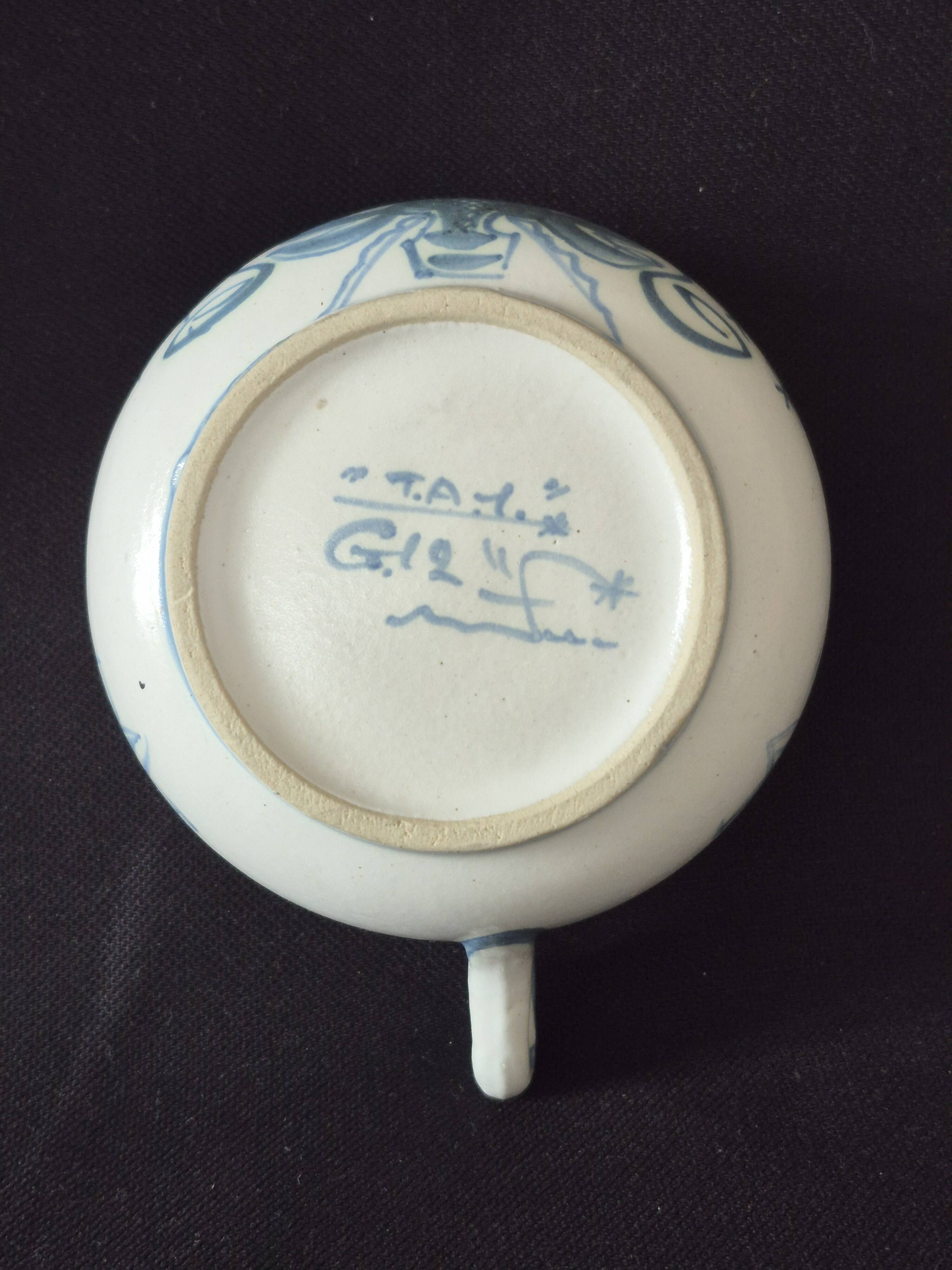 Breakfast cup "selfish" in glazed stoneware Quimper Keraluc A031-1