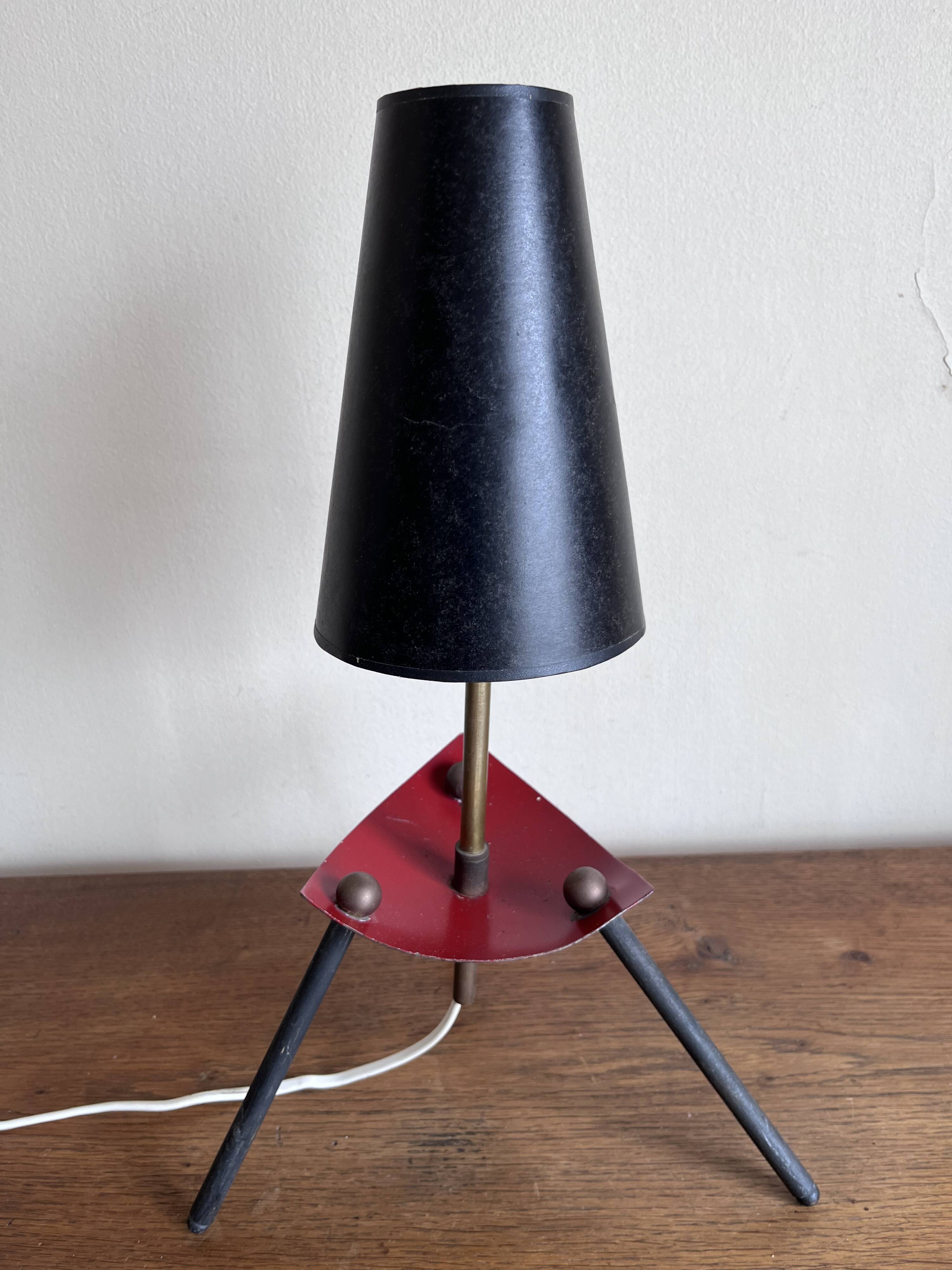 1950s modernist tripod lamp made of sheet metal and brass.