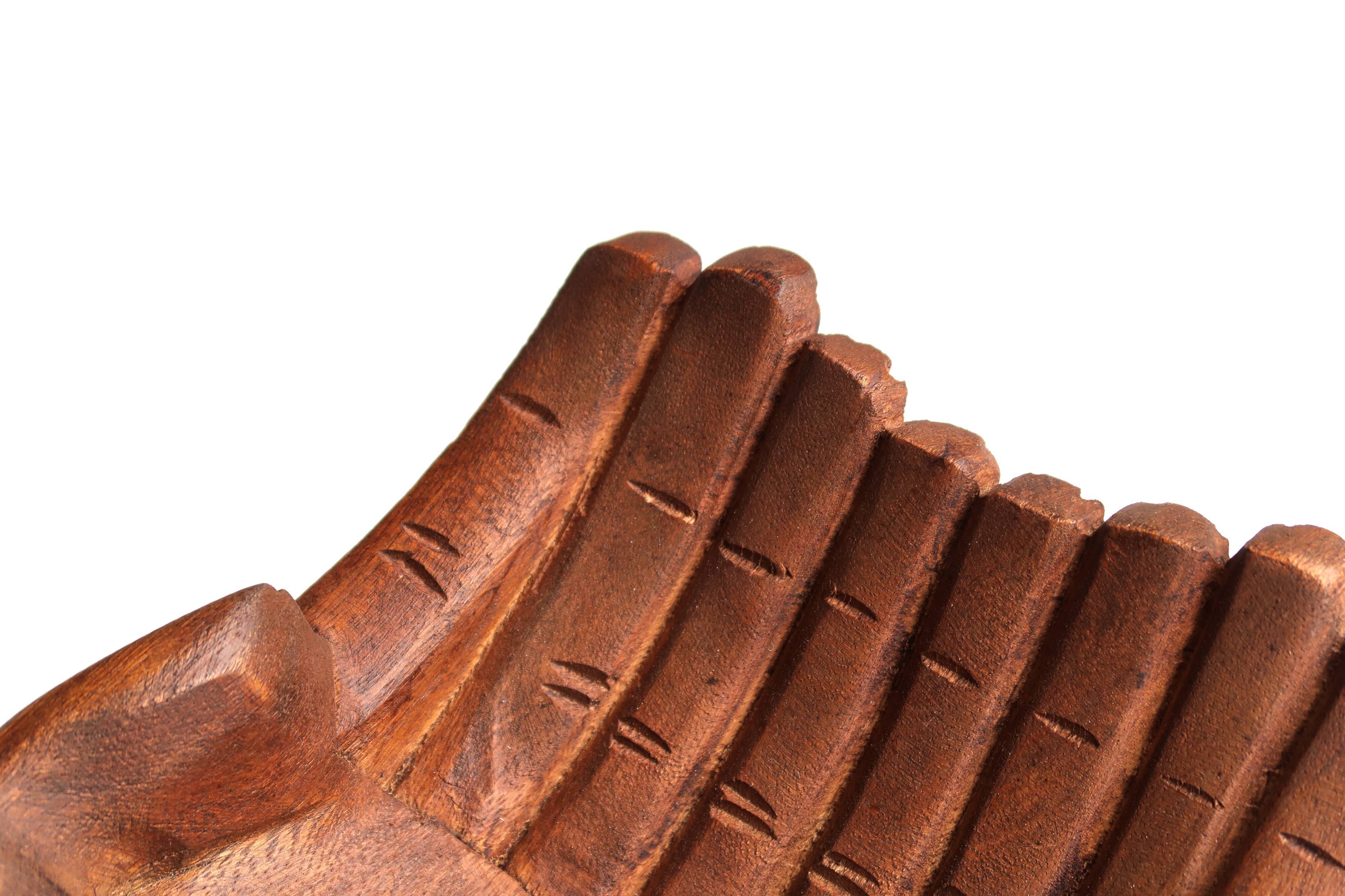 Empty pocket, hands joined in carved wood, 70s