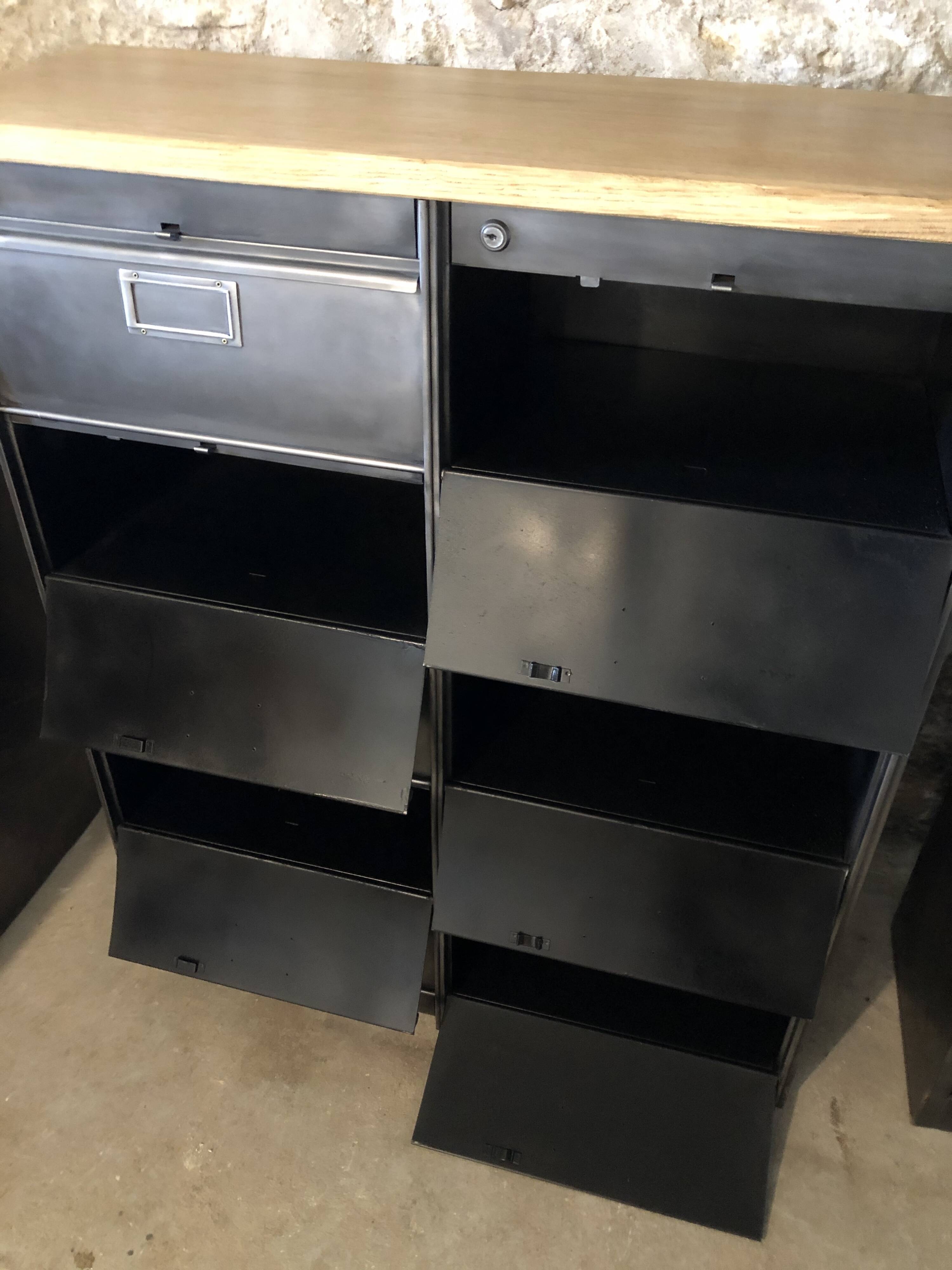 Ronéo furniture with 10 industrial wood and metal flaps