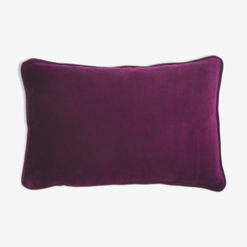 Velvet cushion 50x33cm eggplant color