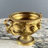 Large Pompeian-style bronze cup with two handles, 19th century.