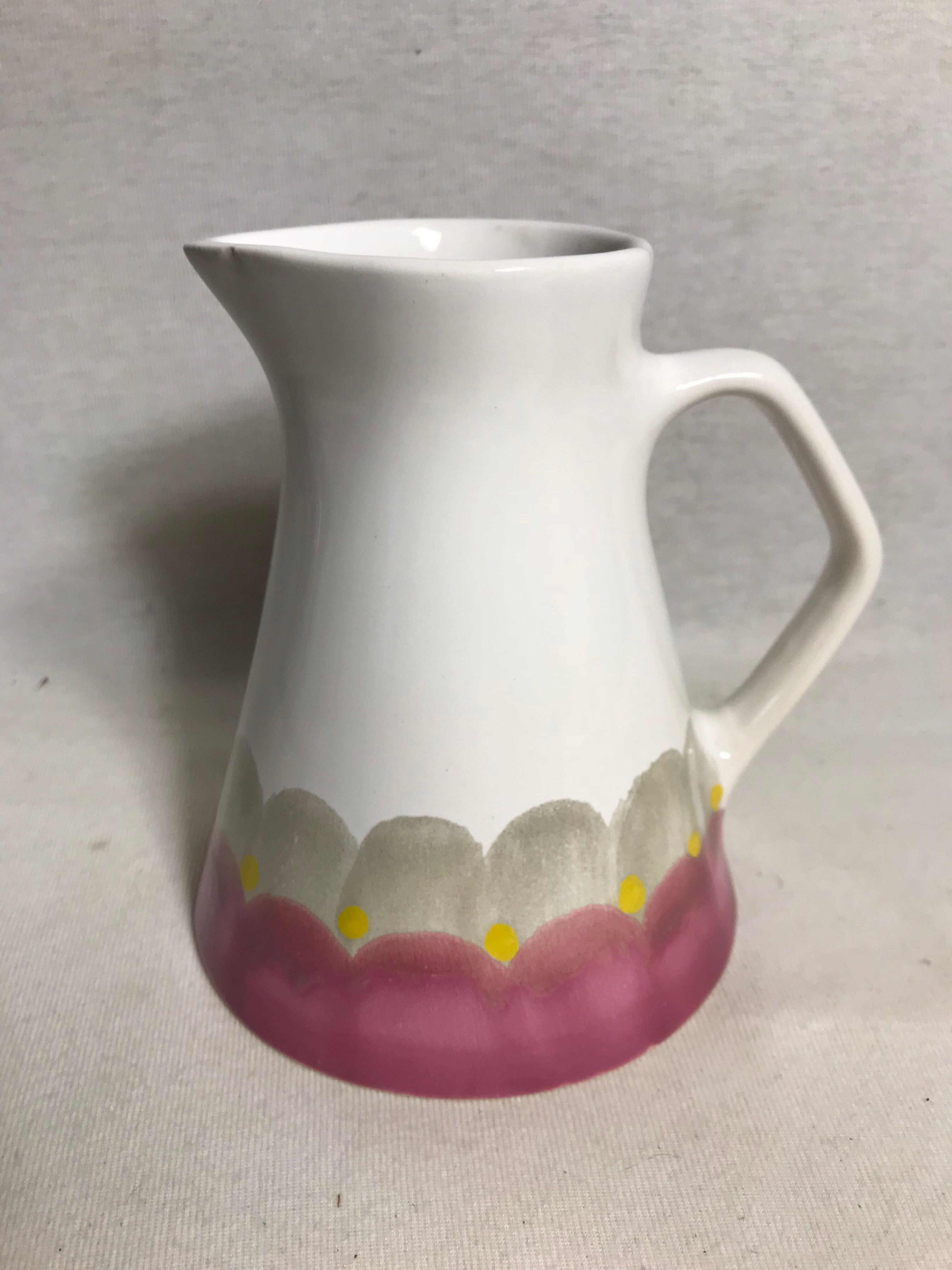 Cups + kitchen Vintage pitcher Mbfa Pornic Linda