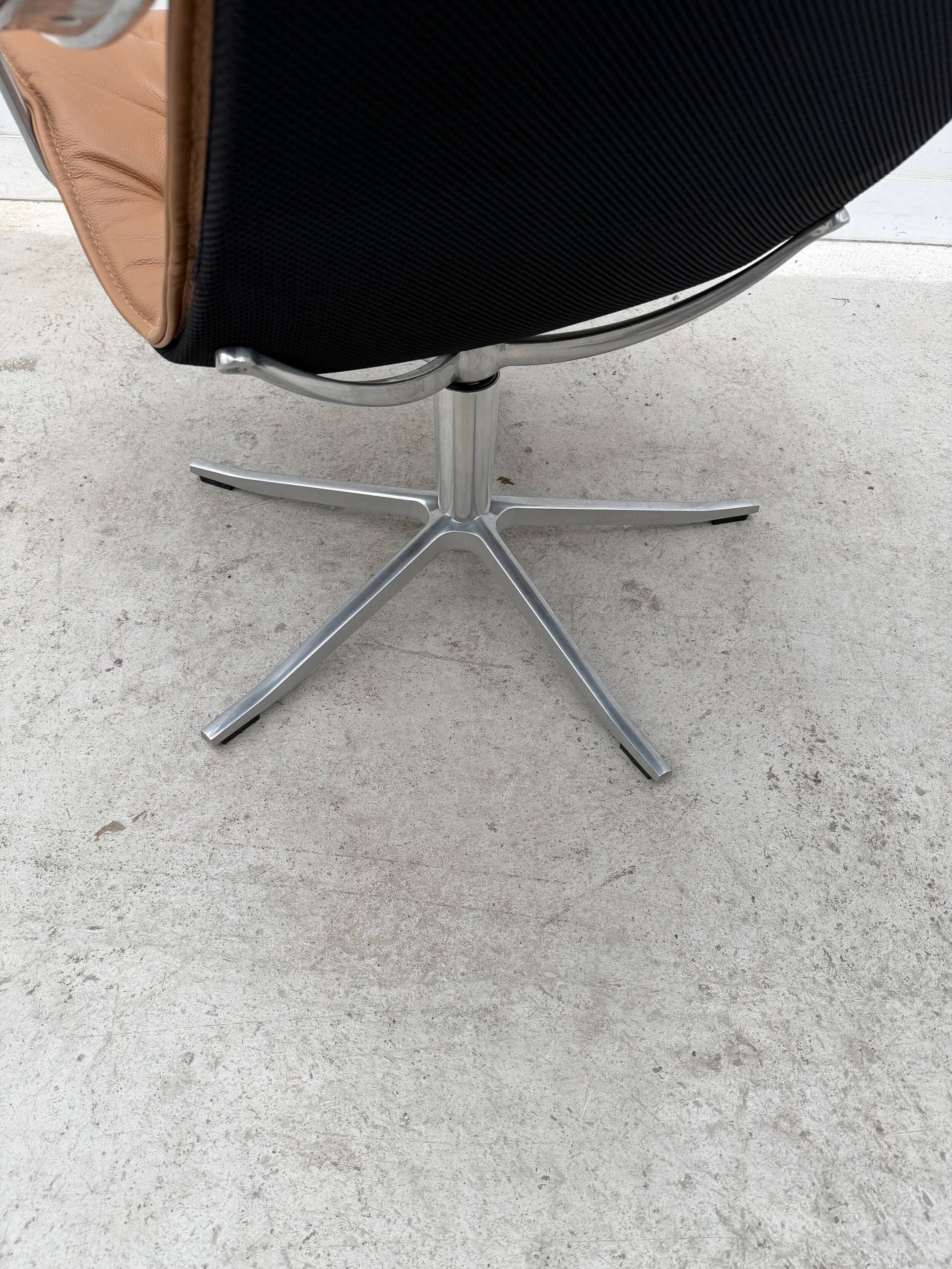 "Bravo" armchair by Jan Ekström for Conform in leather and aluminium, Sweden 2018