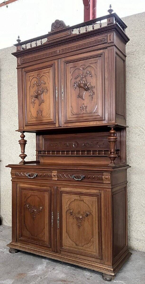 Buffet Style Louis XVI En Noyer Sculpté