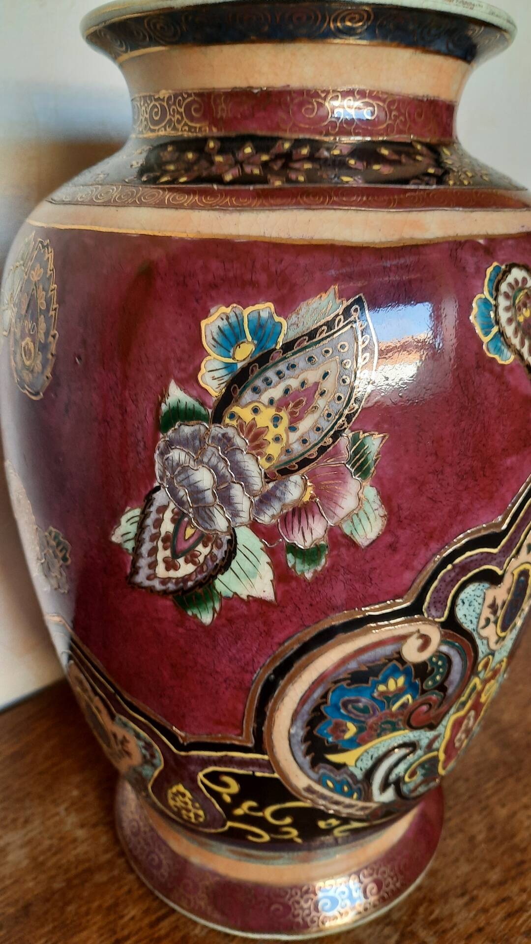 Grand vase en céramique ancien