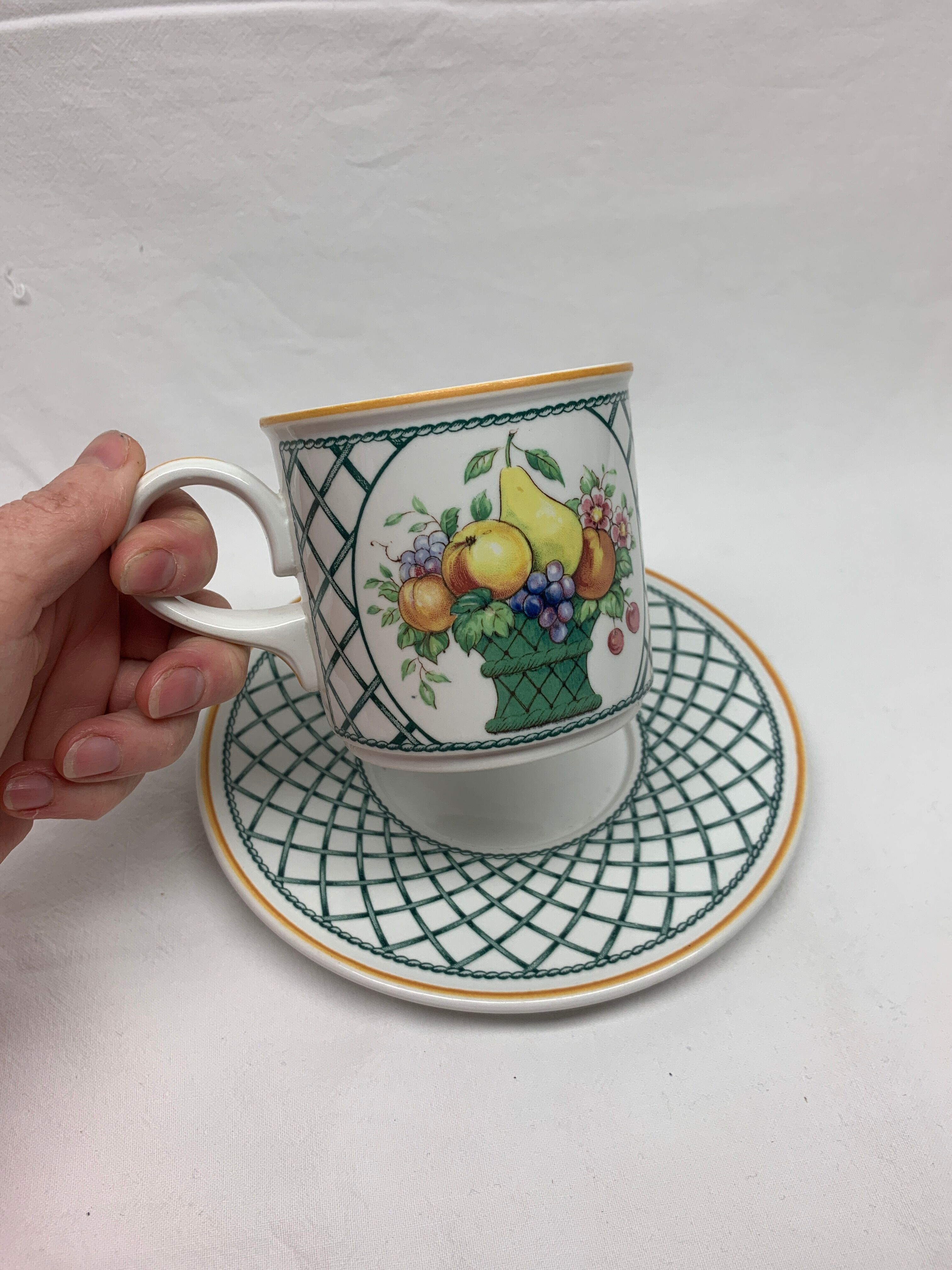 Large cup and saucer Villeroy & Boch