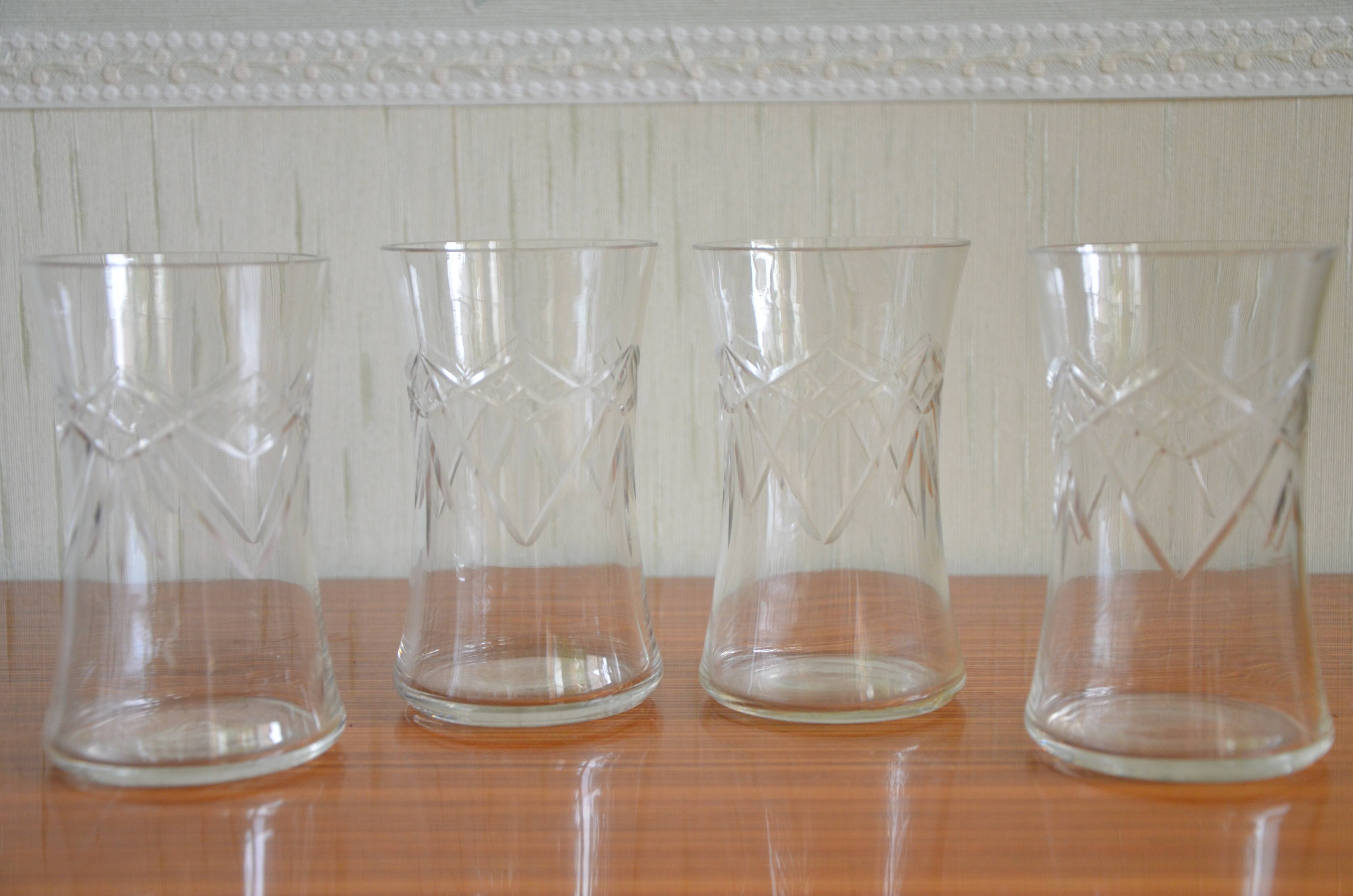 Set of 4 Czechoslovakia glasses