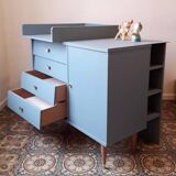 Changing table