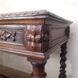 Middle Louis XIII style office