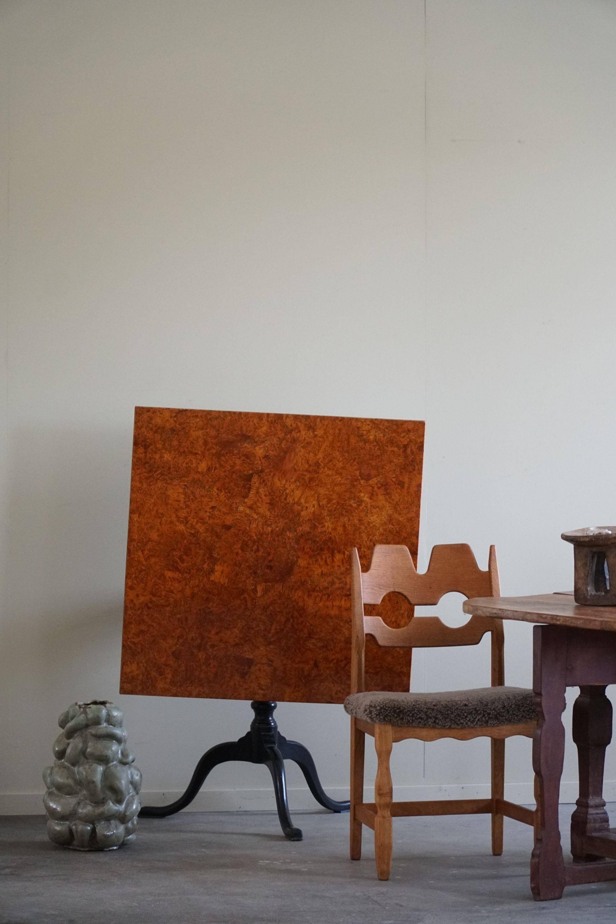 Antique handcrafted square table with drop leaves made of burl wood, Swedish, 19th century.