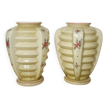 Vase Art Déco Skyscrapper Opaline