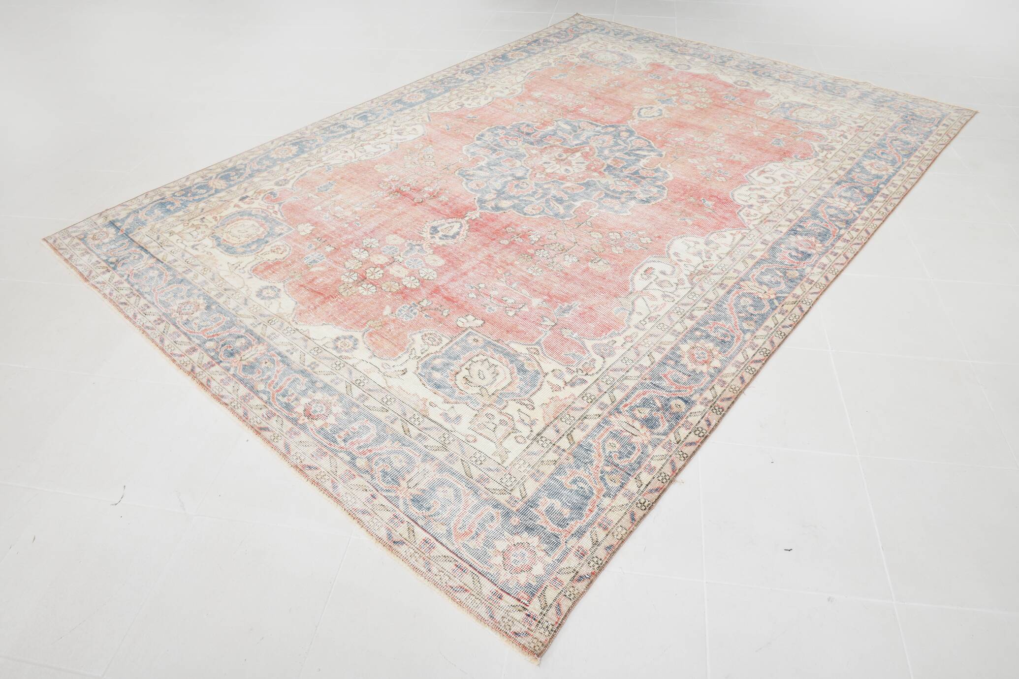 8x11 Dusty Red Vintage Persian Rug, 243x347Cm