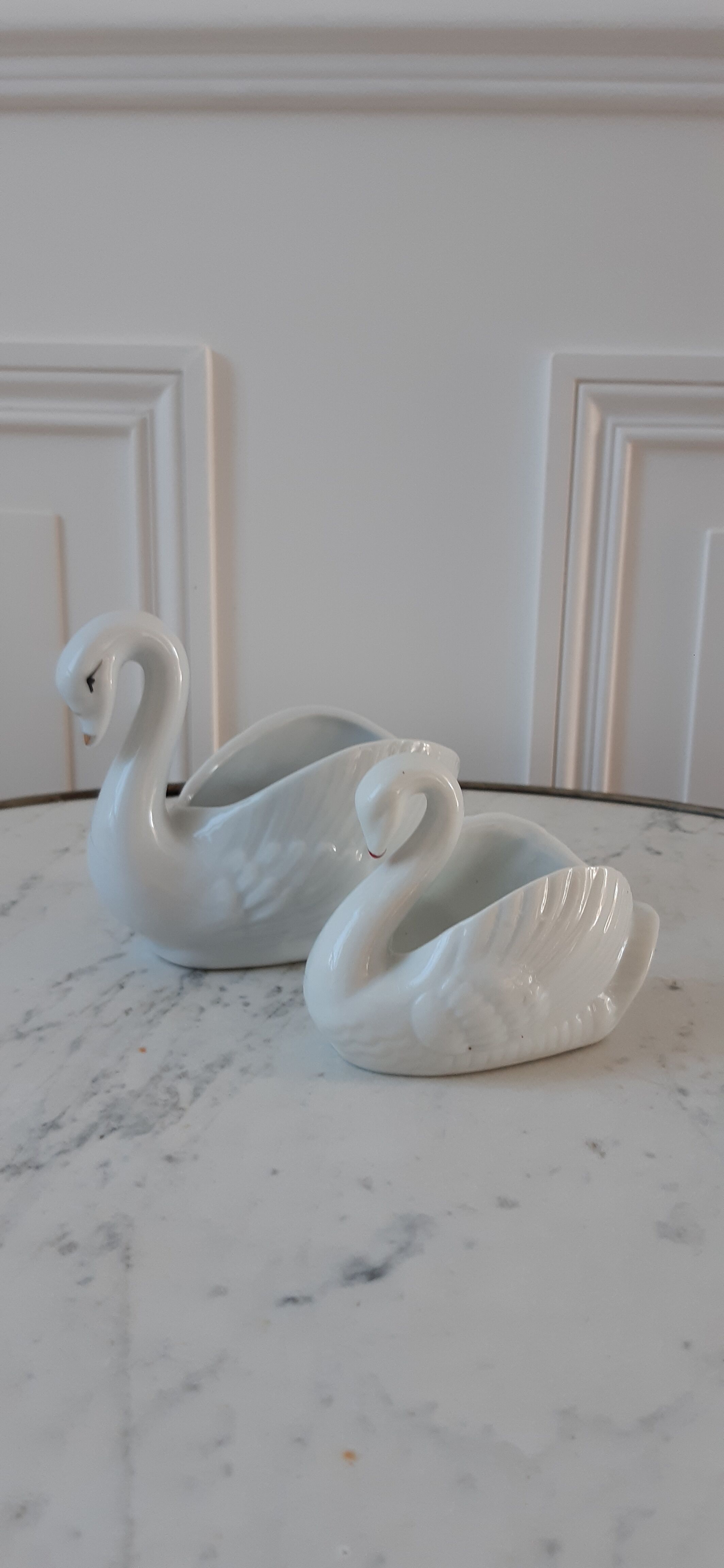 Duo of ceramic swans 50s-60s