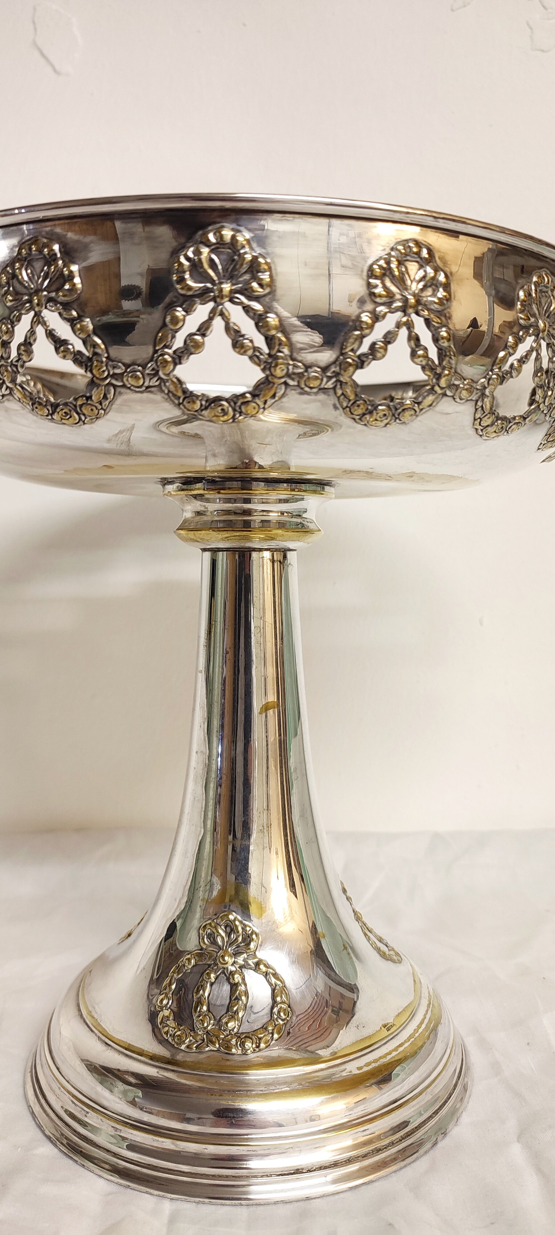 Brass fruit bowl, Austria, 1940