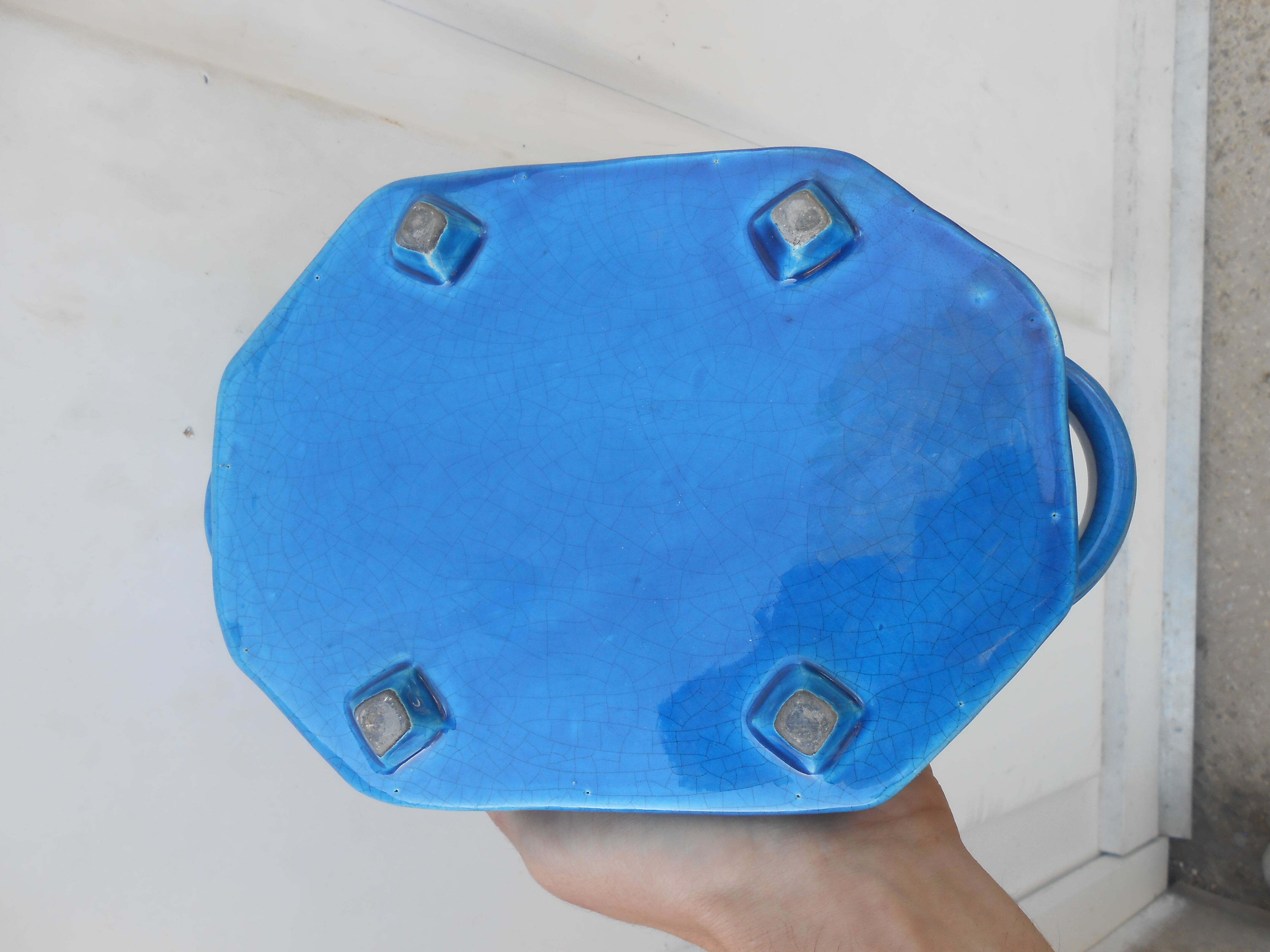 Blue cracked ceramic planter