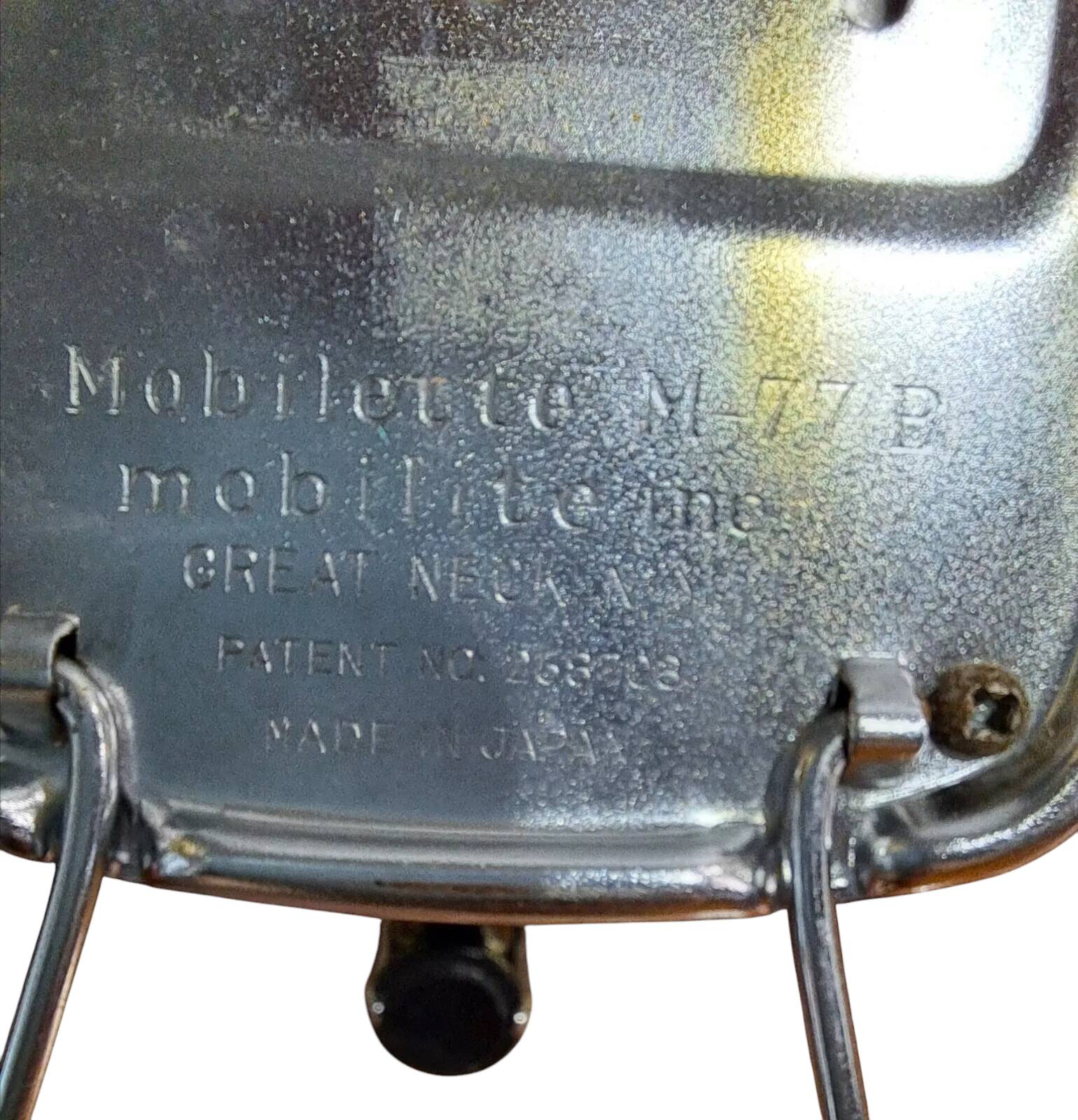 Lampe de bureau télescopique vitage mobilette m-77