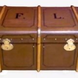 Arched fawn mail trunk 1920s - 100 x 54 x 46 cm