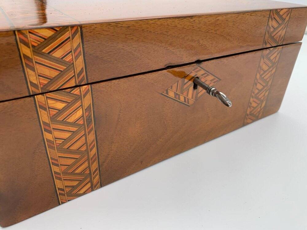 Writing Casket Box in Walnut with Inlays, England, Late 19th Century