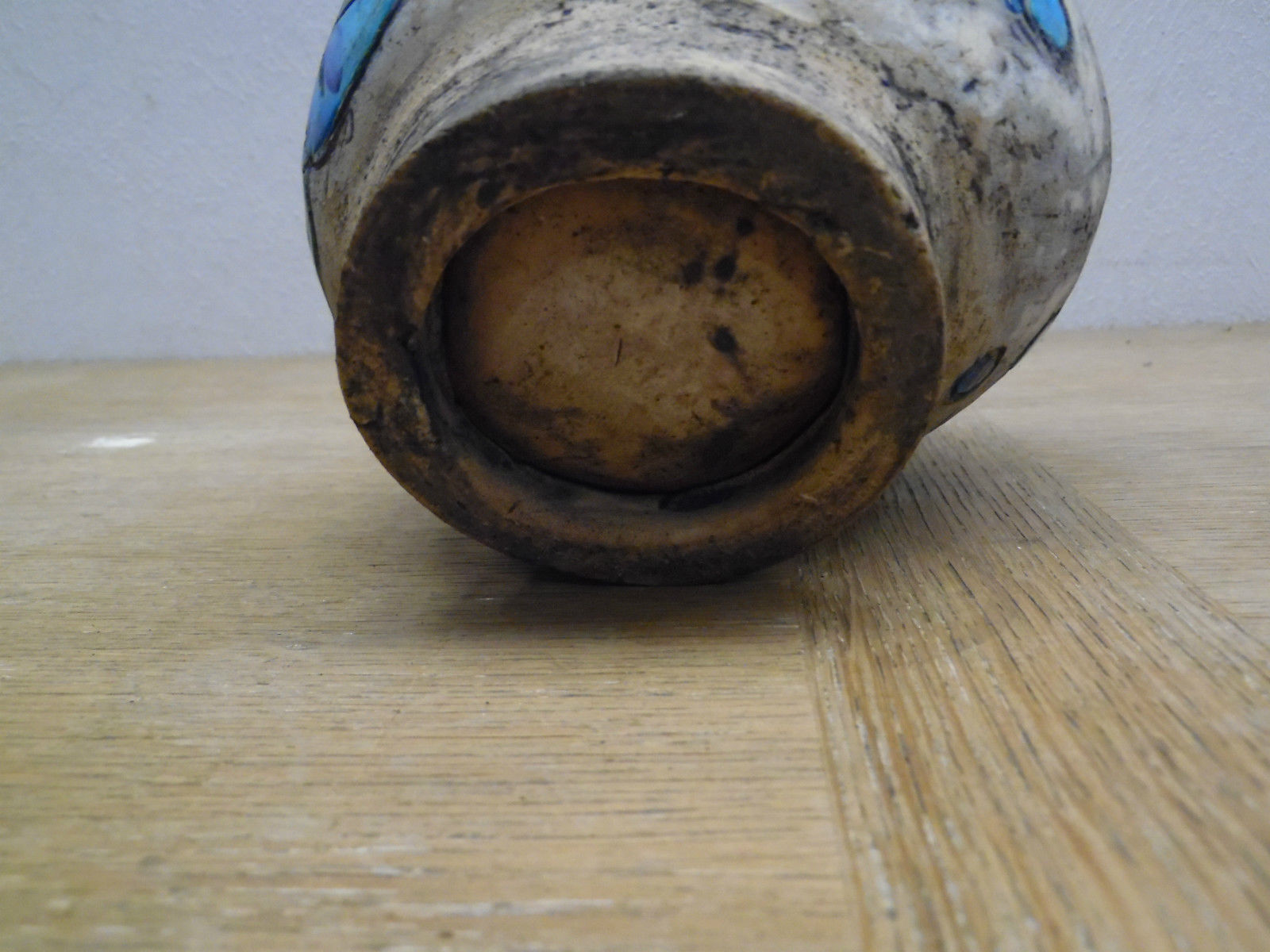 Vase en faïence émaillée bleu