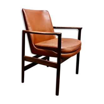 Scandinavian leather armchair Kofod Larsen 1950